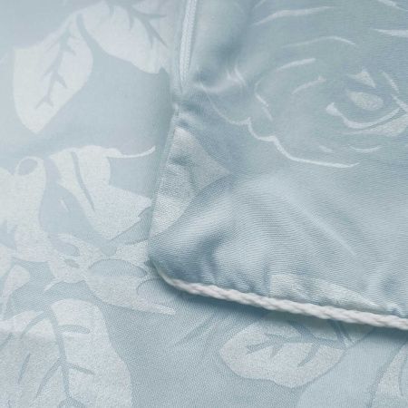 Наперник Глосс сатин ПЭ на молнии 70х70